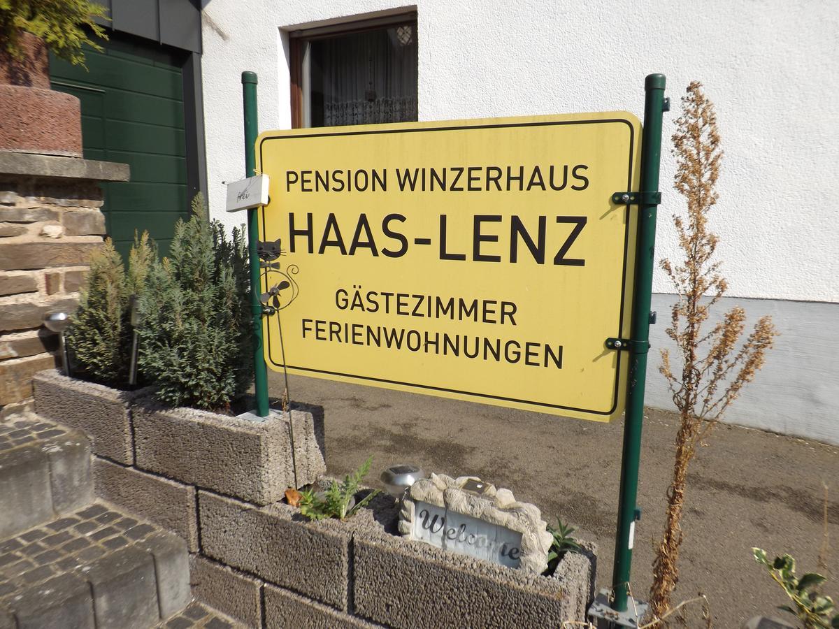 B&B Pension Winzerhaus Zell-Mosel Екстериор снимка