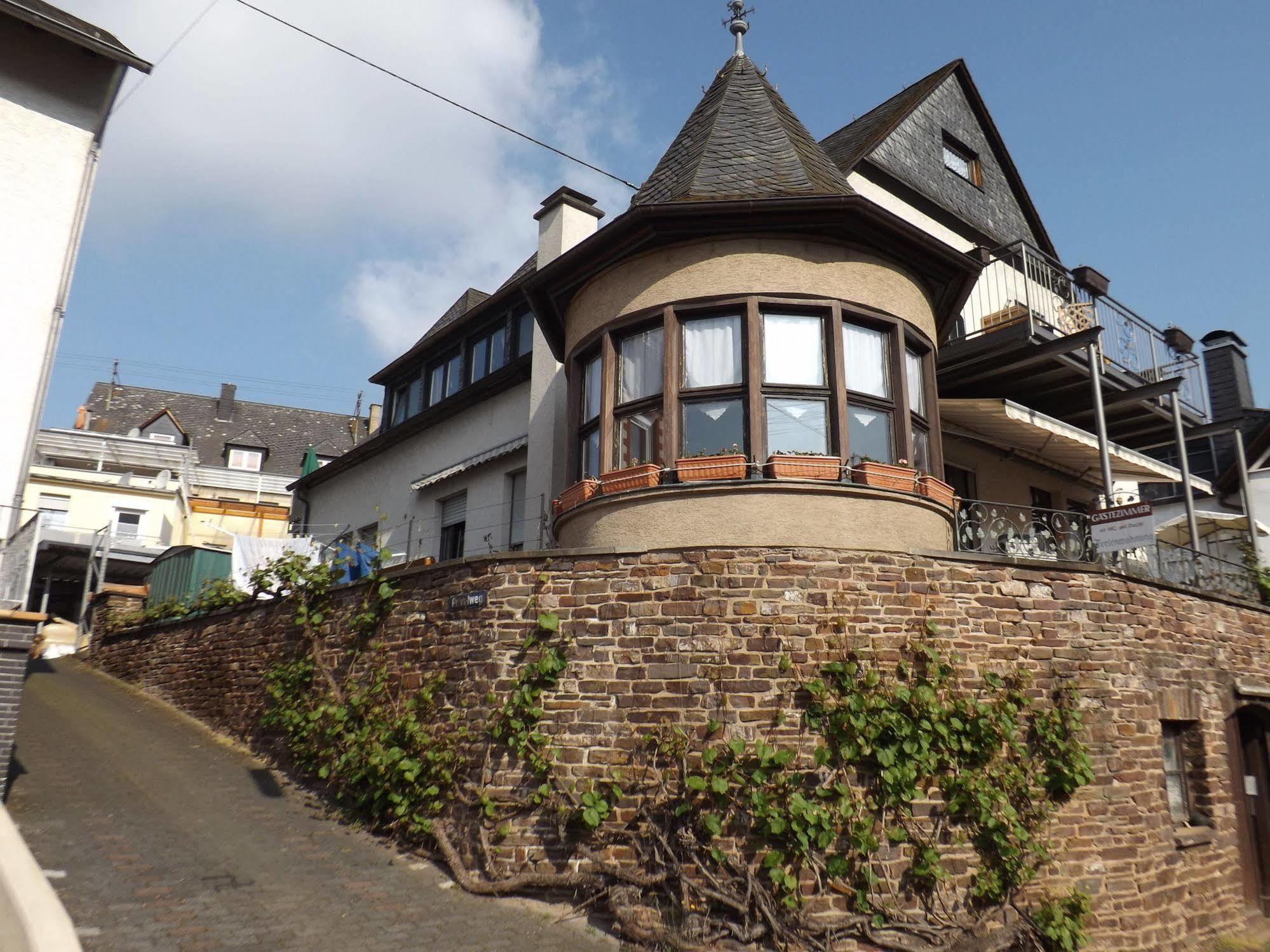 B&B Pension Winzerhaus Zell-Mosel Екстериор снимка